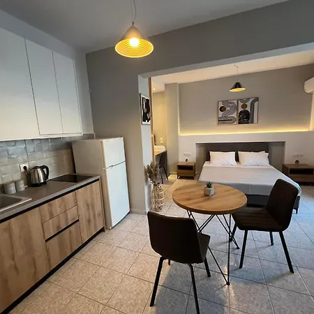 Ilias Nest 1 Апартаменты