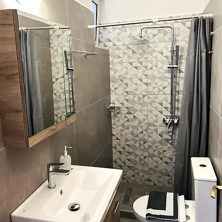 Apartment Ilias Nest 1 *